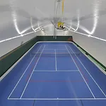 Esmarin Wellness ホテル 4*