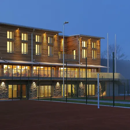 Esmarin Wellness Hotel 4*