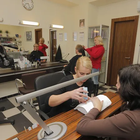 Esmarin Wellness Szálloda 4*