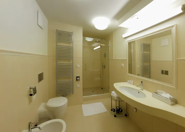 Hotel Esmarin Wellness Mníšek pod Brdy