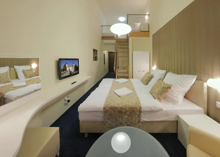 Hotel Esmarin Wellness Mníšek pod Brdy